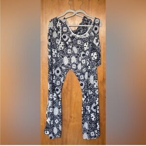2 piece set